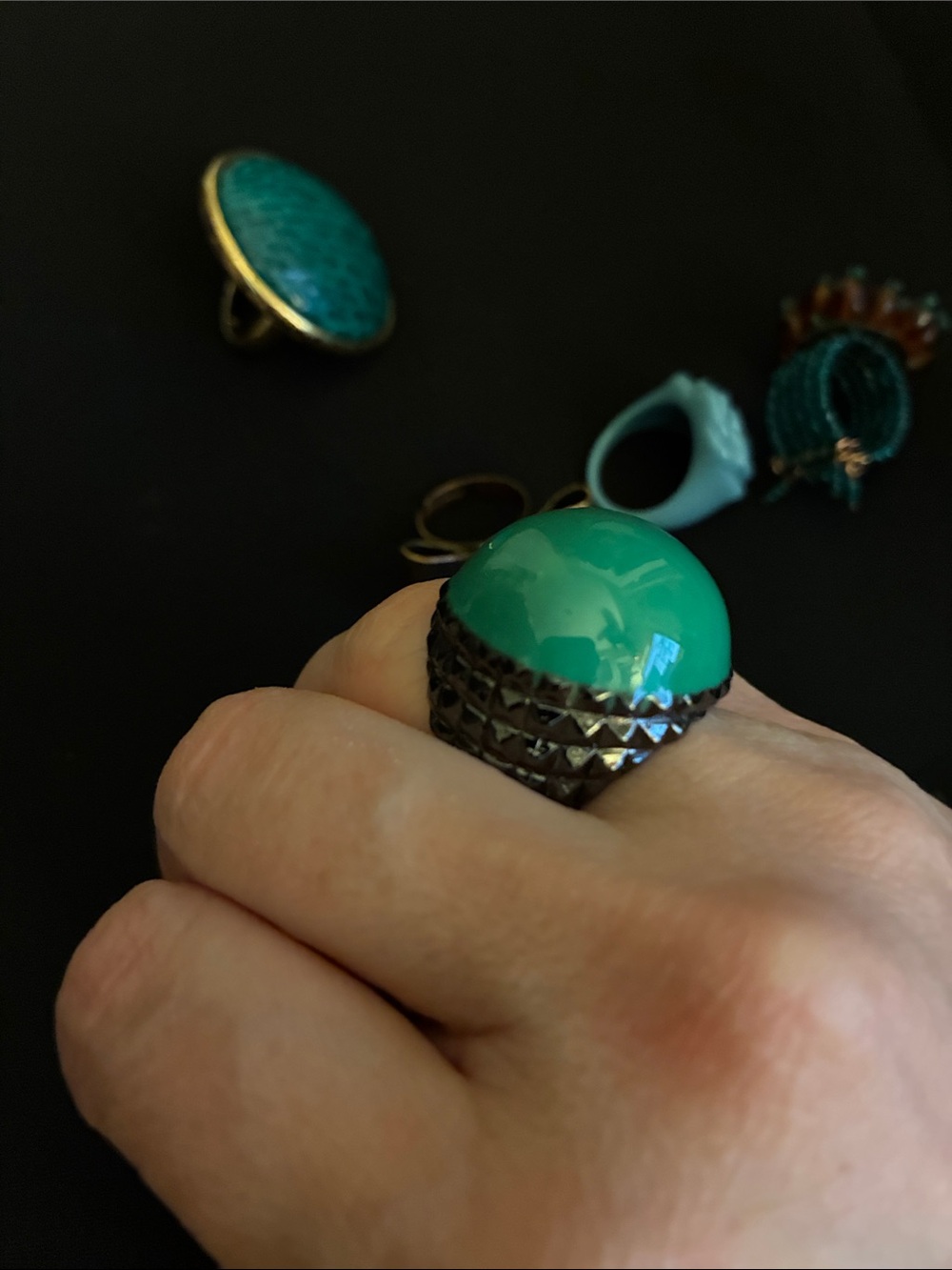 Lot of 5 Unique Rings - Picture 6 of 6